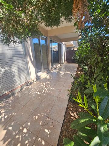 Appartement 2pièces en rez-de-jardin dans résidence sécurisée avec piscine