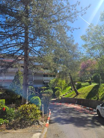 Appartement 2pièces en rez-de-jardin dans résidence sécurisée avec piscine