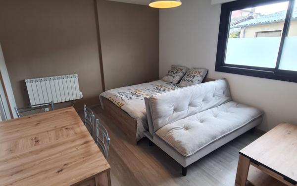 Appartement à louer    1 pièce • 28,75 m2 Dax