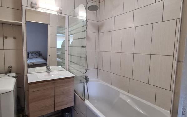 Appartement à louer    1 pièce • 28,75 m2 Dax