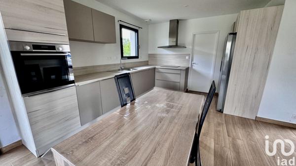 Maison 4 pièces de 94 m² à Haute-Goulaine (44115)