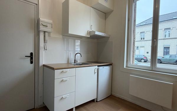 Appartement à louer    1 pièce • 23,93 m2 Anzin