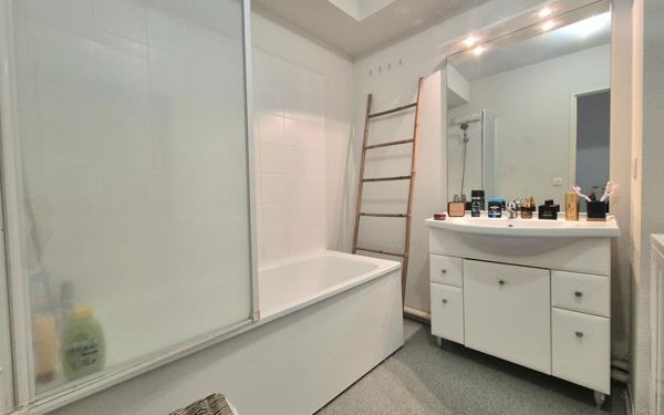 Appartement à vendre    4 pièces • 80 m2 Langon