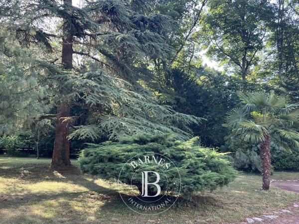 Vouvray, Villa 4 Chambres -  296 m² à vendre