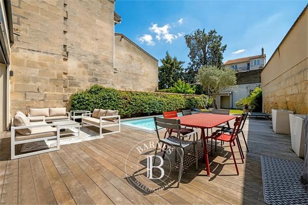 Bordeaux, Maison de ville 6 Chambres -  300 m² à vendre