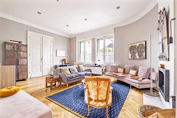 Bordeaux, Maison de ville 6 Chambres -  300 m² à vendre