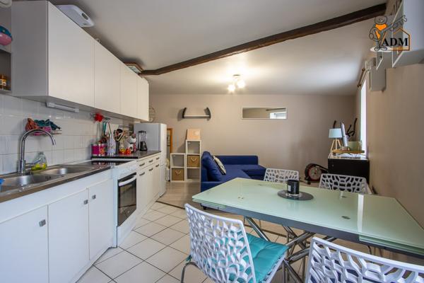 Appartement
                                                                                                                                                                                                                                                                                                                        3 pièce(s)                                                                                                                                                                                                          2 chambre(s)                                                                                                                                                                                                          50.53  m²