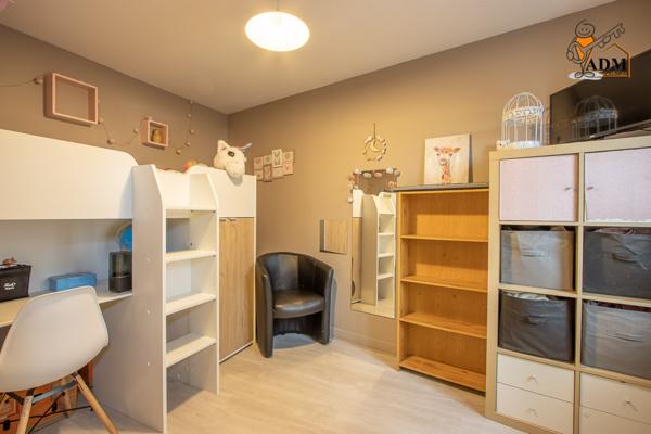 Appartement
                                                                                                                                                                                                                                                                                                                        3 pièce(s)                                                                                                                                                                                                          2 chambre(s)                                                                                                                                                                                                          50.53  m²