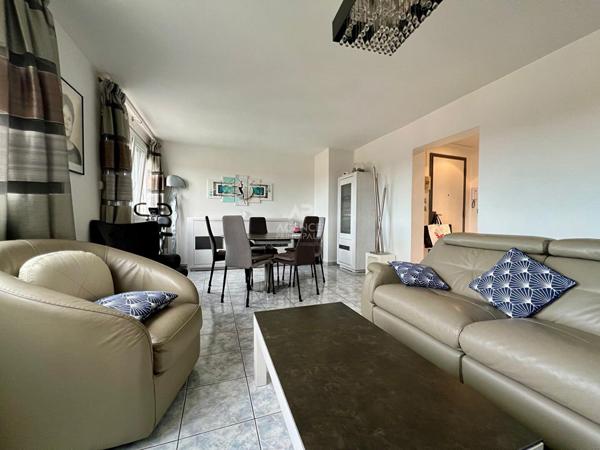 Appartement Houilles 5 pièce(s) 72.02 m2 €269 000 ** - Référence 750