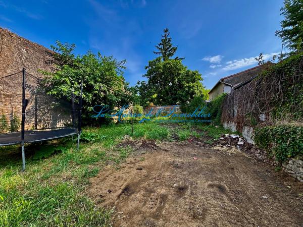 QUISSAC, idéal investisseur, maison de village F3/F4 plus local commercial sur 320 m² de terrain