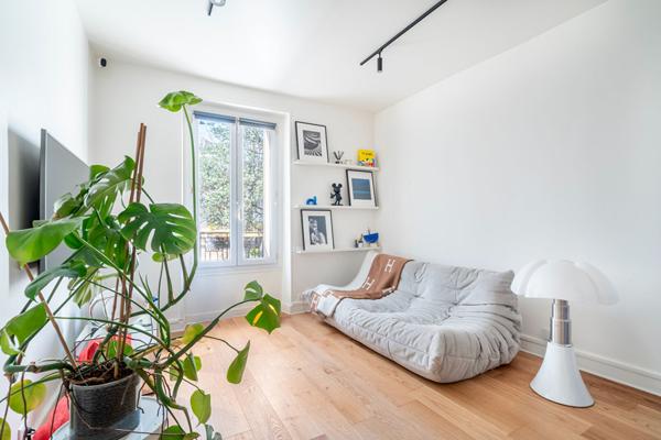 Studio entièrement rénové