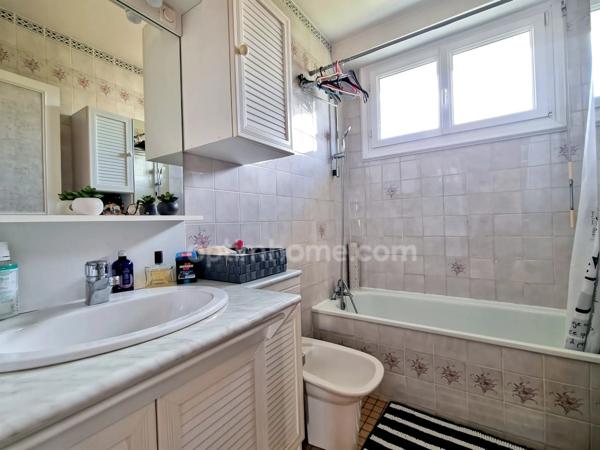🏡 CHARMANT PAVILLON DE 72 m² AVEC SOUS-SOL COMPLET ET JARDIN CLOS SITUE A TINCHEBRAY ! ❤️