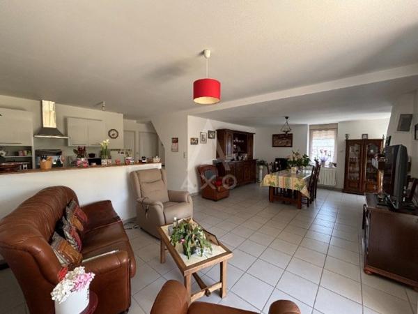 PLAIN PIED 2 chbres AVEC LOCATAIRE EN PLACE