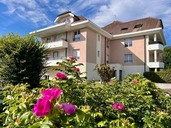 Appartement à louer - Saint-Jorioz 4 pièces de 81.89 m²