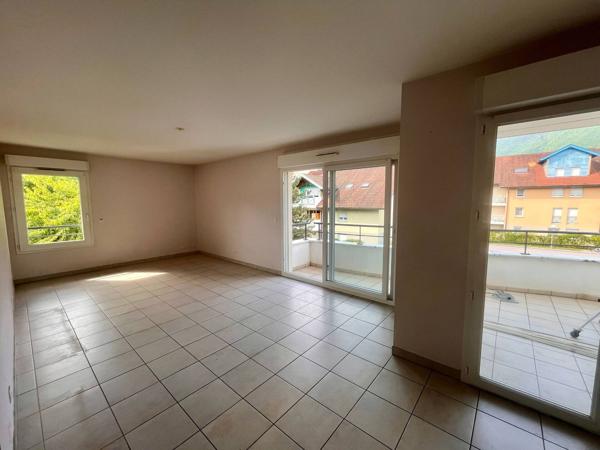 Appartement à louer - Saint-Jorioz 4 pièces de 81.89 m²