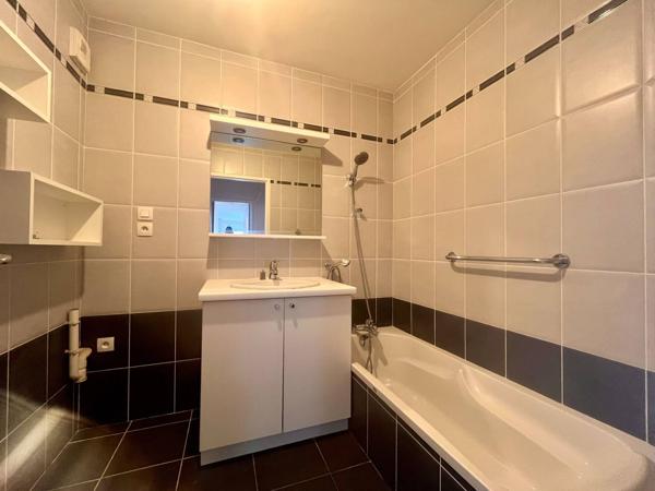 Appartement à louer - Saint-Jorioz 4 pièces de 81.89 m²