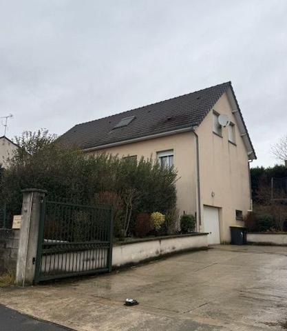 Maison dans Vivier-au-Court