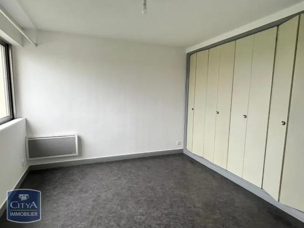 Appartement à louer 2 pièces 53.38m² Bony (02100)