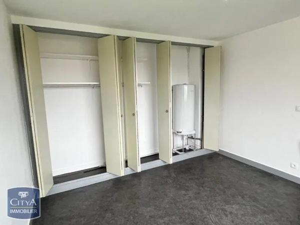 Appartement à louer 2 pièces 53.38m² Bony (02100)
