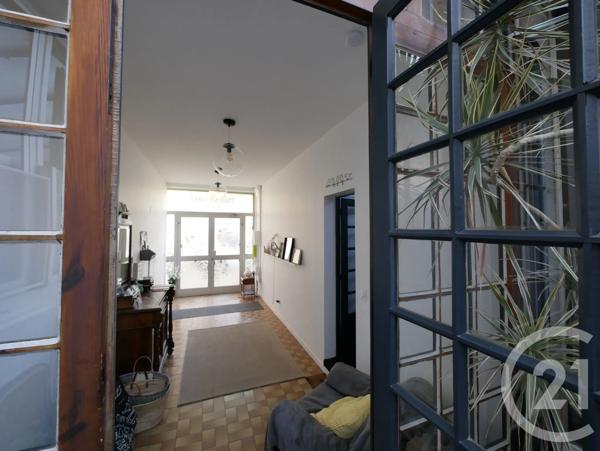 Immeuble à vendre  1289 m 2   ST PAUL LES DAX  - 40