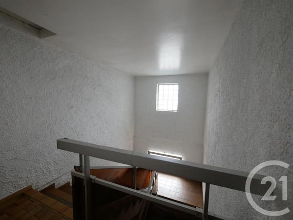 Immeuble à vendre  1289 m 2   ST PAUL LES DAX  - 40