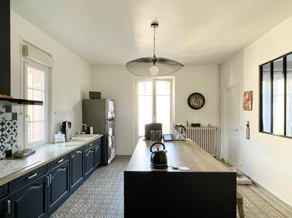 Maison à vendre |  Bouafle |  11 pièces | 308 m²