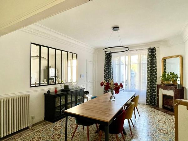 Maison à vendre |  Bouafle |  11 pièces | 308 m²
