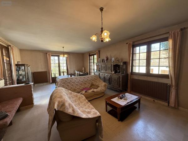 Maison à vendre à Brugheas dans l'Allier (03700), ref : 2025/931-03020