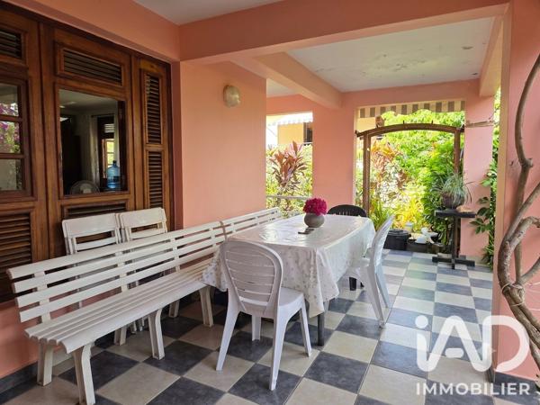 Maison à vendre 10 pièces 200 m² Sainte-Anne