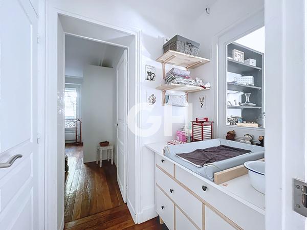 Très bel appartement T2/T3 - Haussmannien - Quartier Faidherbe/Charonne/Rue des Boulets