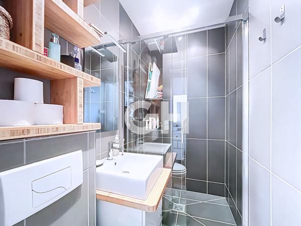 Très bel appartement T2/T3 - Haussmannien - Quartier Faidherbe/Charonne/Rue des Boulets