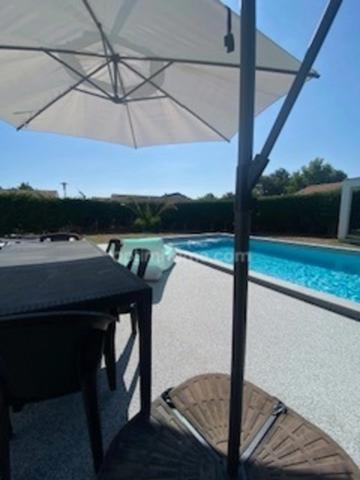Maison Plain pied 4 chambres MERIGNAC - jardin et piscine