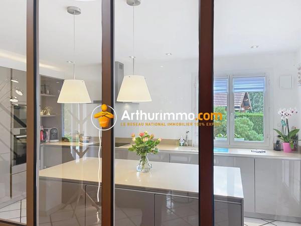 Vente Maison 6 pièces 152 m2 à Bourgoin-Jallieu