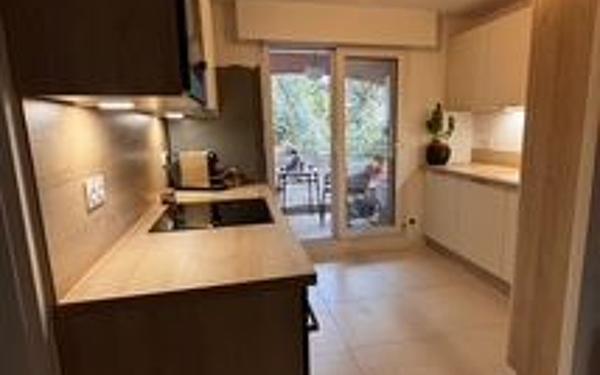 Appartement à vendre    3 pièces • 73,40 m2 Cagnes-sur-Mer