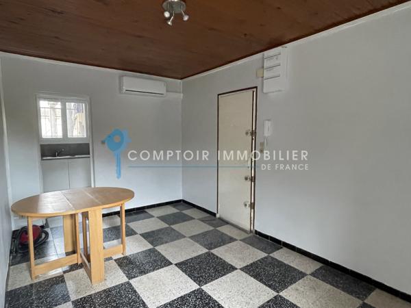Immeuble
                                                                                                                                                
                                                                                                                                                
                                                                                                                                                
                                                    
                                                                                                                                                                                                                                                                                                                        194  m²                                                                                                                                                                                                         1 etage(s)