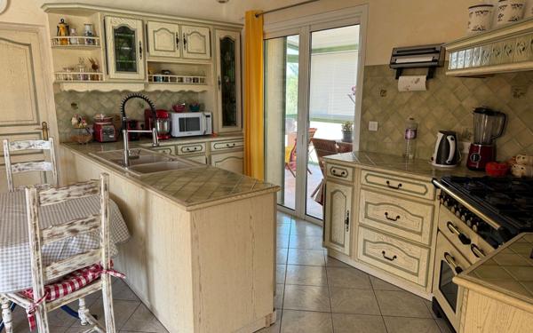 Maison à vendre    5 pièces • 155 m2 Bellegarde