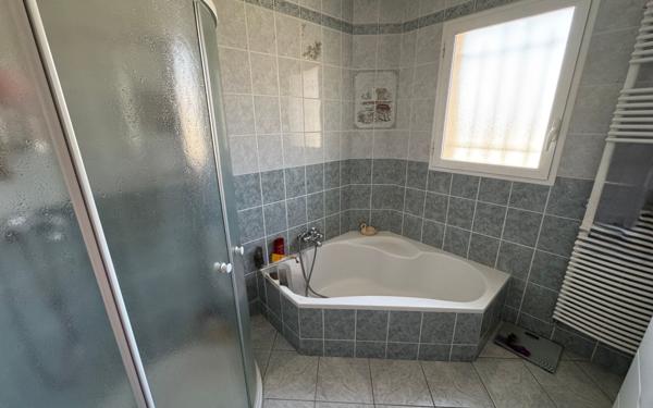 Maison à vendre    5 pièces • 155 m2 Bellegarde