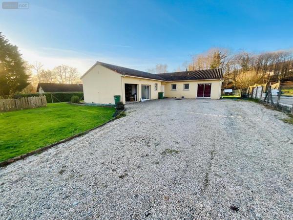 Maison individuelle à vendre à Ambazac en Haute-Vienne (87240), ref : MGC/1147