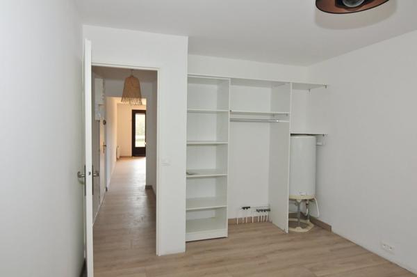 Saint-Raphaël (83700) Saint-Raphaël LE DRAMONT, Location T2 39M2 avec terrasse, balcon et loggia