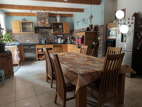 Maison Village 175m² avec Extérieurs, Saint Marcel d'Ardèche 255 000 HAI