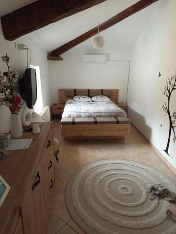 Maison Village 175m² avec Extérieurs, Saint Marcel d'Ardèche 255 000 HAI