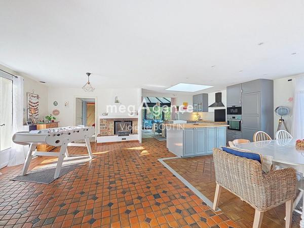 Maison à LE PUISET-DORE, 49600 - 8 pièces 182m²