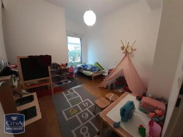 Appartement à louer 3 pièces 65.85m²