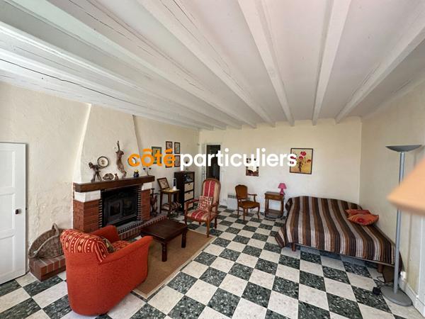 Vente Maison92 m² - 4 Pièces - BESSAIS LE FROMENTAL (18210)