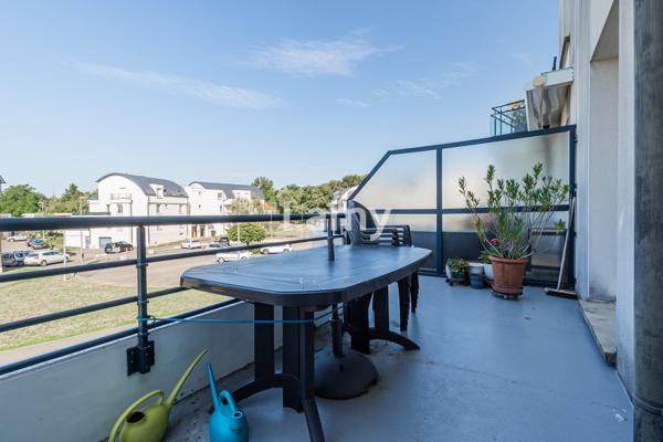 Parking + annexe + parking + appartement