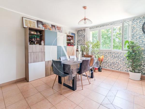 Appartement
         3 pièces
        - 63 m² Exclusivité 259 000 € *