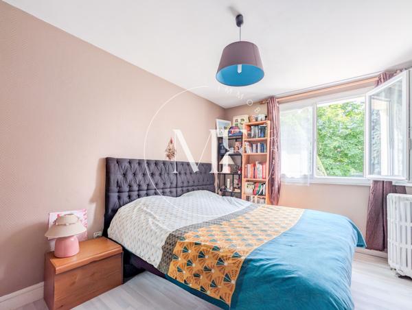 Appartement
         3 pièces
        - 63 m² Exclusivité 259 000 € *