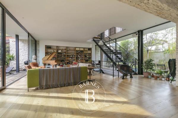 Colombes, Maison 4 Chambres -  330 m² à vendre