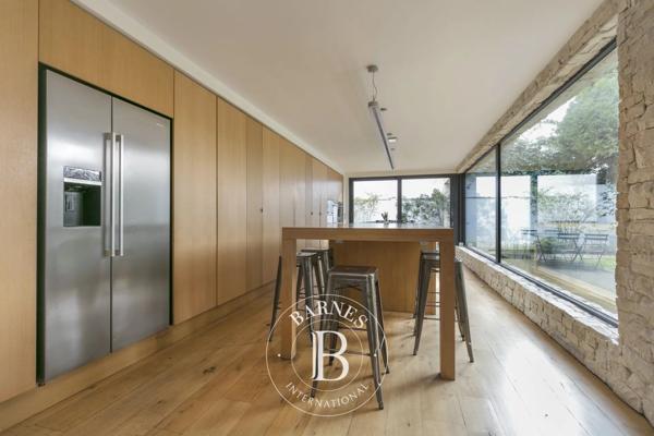 Colombes, Maison 4 Chambres -  330 m² à vendre