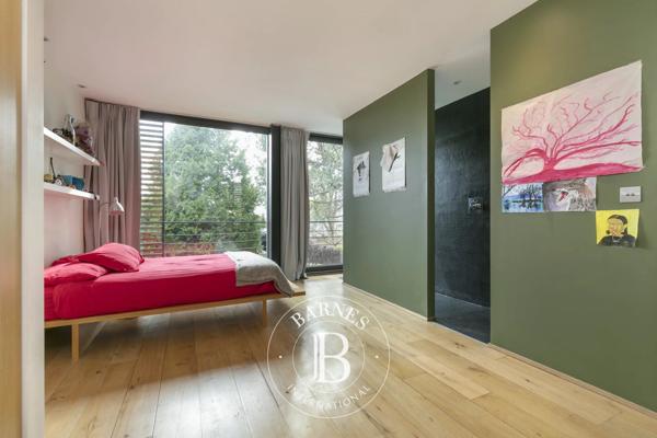 Colombes, Maison 4 Chambres -  330 m² à vendre